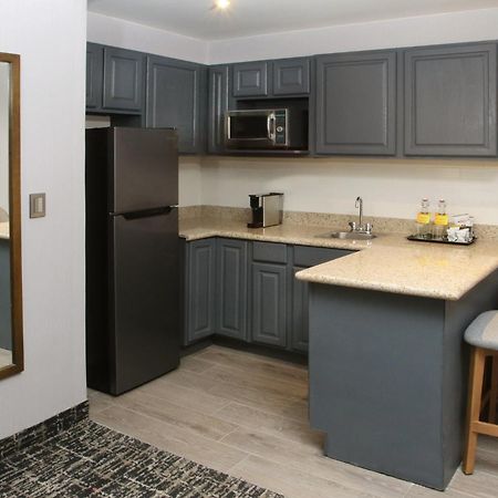 Voco Saltillo Suites By Ihg Luaran gambar