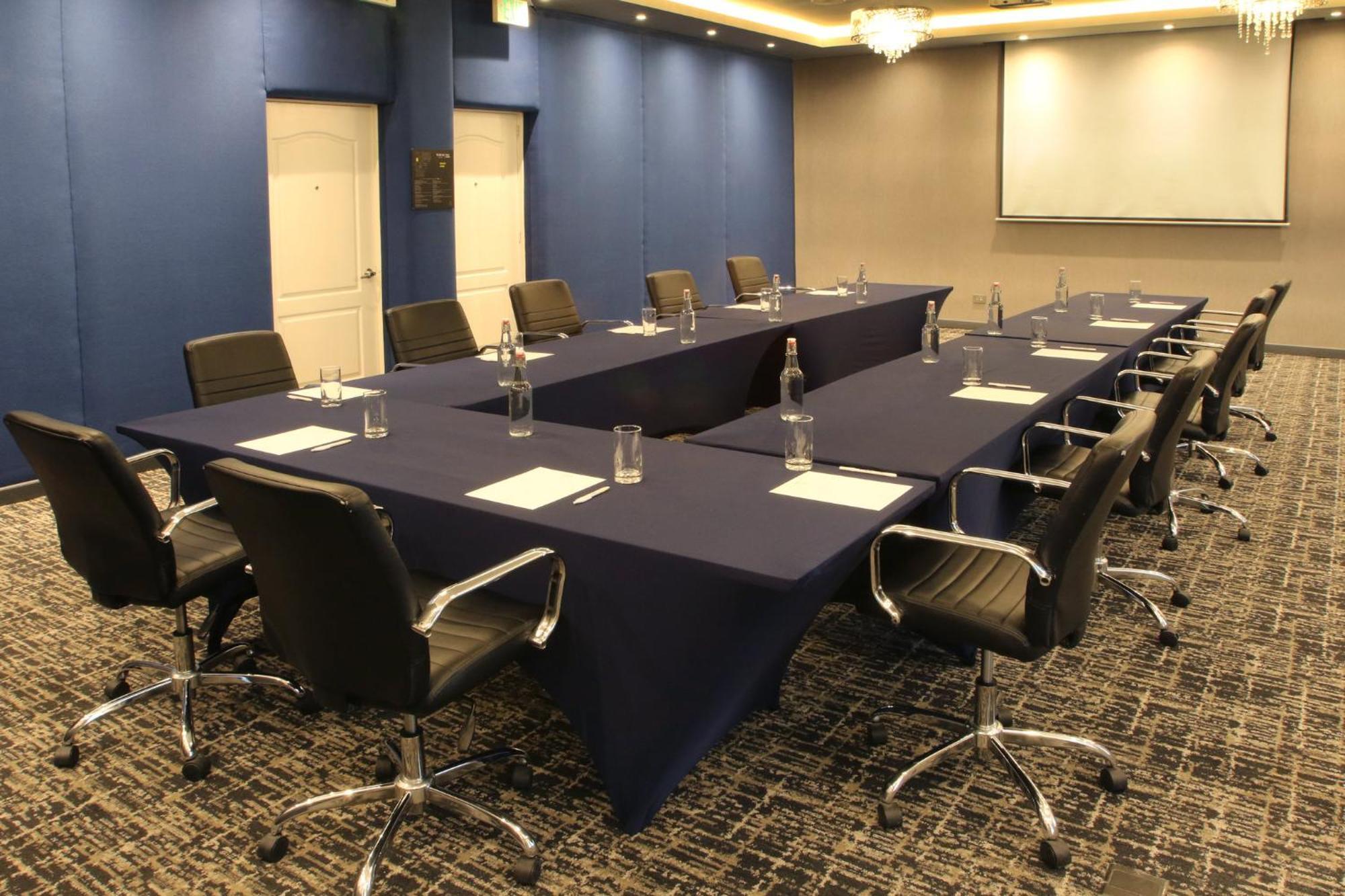 Voco Saltillo Suites By Ihg Luaran gambar
