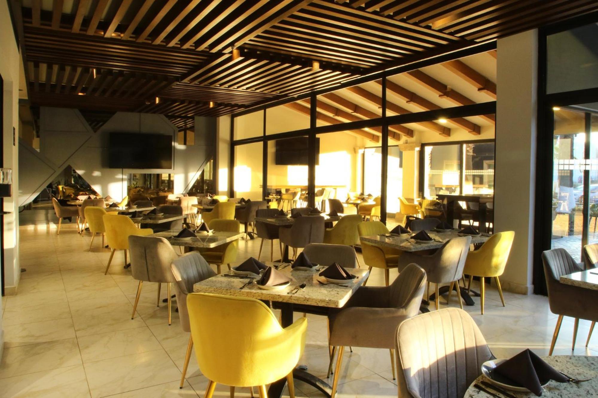 Voco Saltillo Suites By Ihg Luaran gambar